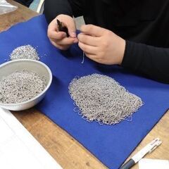 【未経験OK！細かい作業が得意な方大歓迎！】ボールチェーン加工の画像