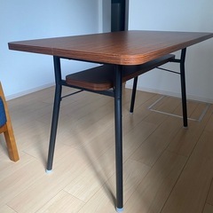 【お譲り先決定しました】ダイニングテーブル お譲りします