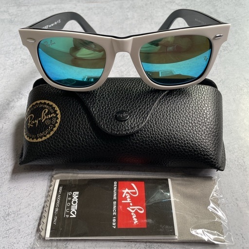 レイバンサングラスRay-BanWAYFARER 白フレーム ブルーミラーレンズ