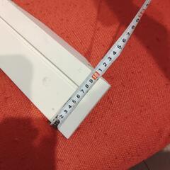 アンティーク木製壁掛け物置きの画像