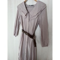 ZARA フリルネック ミディ ワンピース 長袖 ベルト付きの画像