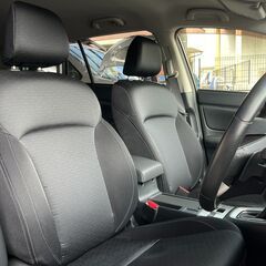 ☆スバル　レヴォーグ☆車検R8年4月までの画像