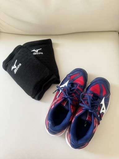 Mizuno バレーボールシューズ 膝サポーター付き