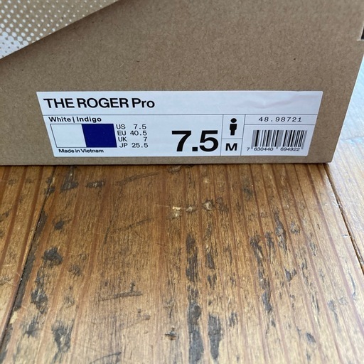 テニスシューズ　THE ROGER Pro(25.5cm)