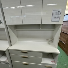 【ドリーム川西店御来店限定】ニトリ　3枚扉オープンボード／クリーニング済み 【2001246255600226】