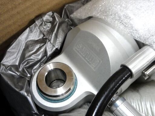 未使用品 Screamin Eagle OHLINS 【ハーレー純正】 リモートリザーバー