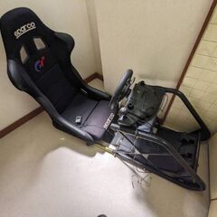 スパルコレーシングコクピットの画像