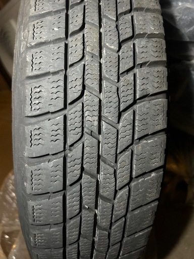 ホイール付きスタッドレスタイヤ　155/80R13