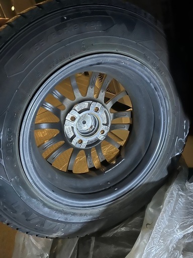 ホイール付きスタッドレスタイヤ　155/80R13