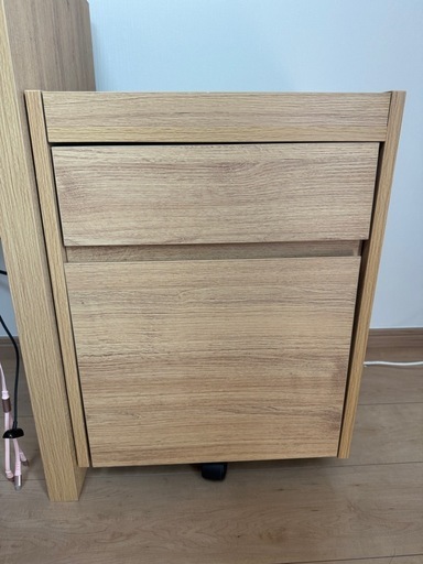 デスクワゴン