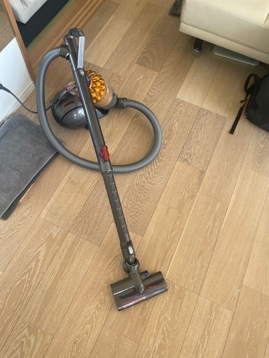 Dyson\n  掃除機DC63