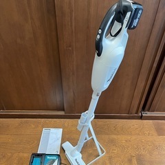 マキタ充電式クリーナー