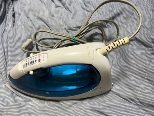 家電 生活家電 アイロン　スチームアイロン