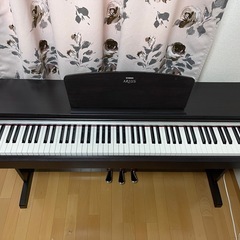 YAMAHA 電子ピアノ YDP-135R