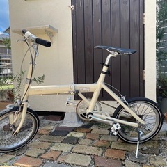 Amazon | 折りたたみ自転車 16インチ フロントライト・ロック錠
