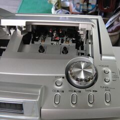 セール中につき、通常特価10,978円より20%引きの8,782円!　【33】2003年製　ケンウッドKENWOOD　MDパーソナルステレオシステム　RAMPAGE　MDX-K3　ラジカセの画像