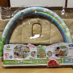 取引済【美品】くまのプーさんてあそびいっぱいおうちにへんしんジム知育玩具Disney babyの画像