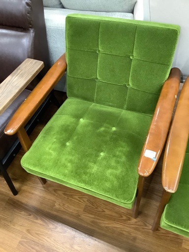 カリモク60 Kチェア1シーター　キズ、はがれ有　30,800円