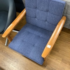 カリモク60  1人掛けソファー　キズ有　33,000円