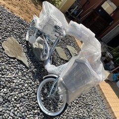 大人用三輪車(新品)の画像