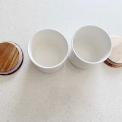 調味料ボトル　砂糖　、塩　ケースの画像