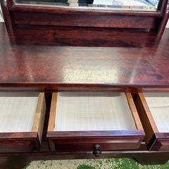 【大幅値下げしました！】大型ドレッサーの画像