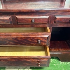 【大幅値下げしました！】大型ドレッサーの画像