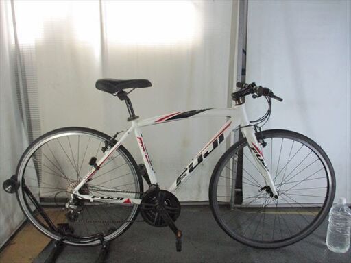 Ｄ761　★25800円★整備済み クロスバイク中古自転車 【FUJI　SPARROW　白　50ｃｍ　アルミフレーム】