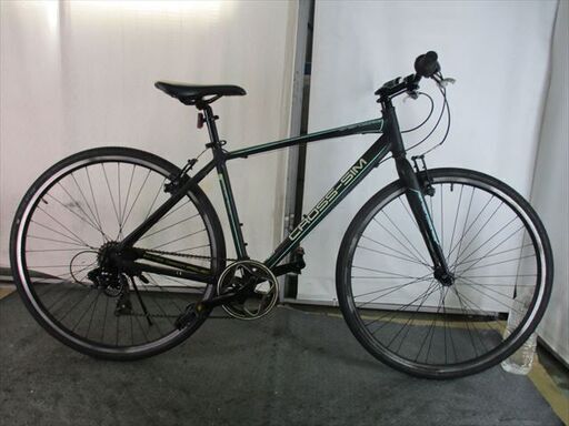 Ｄ763　★16800円★整備済み スポーツ中古自転車 【クロスバイク　黒　クロスＳＩＭ　アルミ】