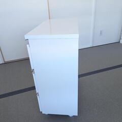 【交渉中】キャスター付き収納引き出しの画像