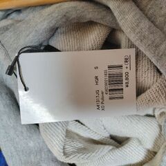 VOLCOM　パーカー