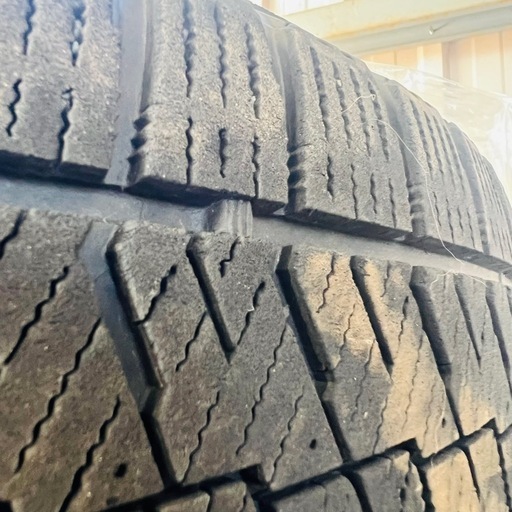 BRIDGESTONE　215/60R17 スタッドレスタイヤ＋ホイールセット　4本　　