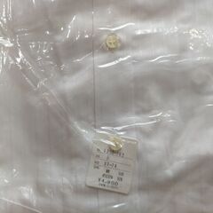 KARNAKS ワイシャツの画像