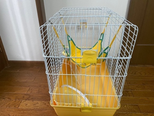 小動物用のケージ