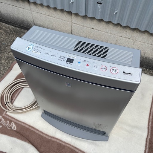 リンナイ RC-F5804ACP ガスストーブ Rinnai 動作確認済み 中古家電 暖房器具 電化製品