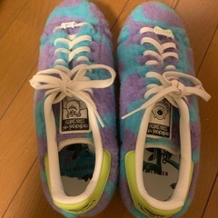 スタンスミス　モンスターズインク