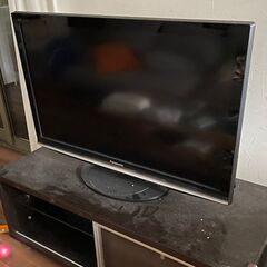 不動産売買で出ました不用品　【37型Panasonic液晶テレビ...