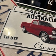 AUSTRALIAN EH UTE ブリキ看板 ブリキ ナンバープレート インテリア おしゃれ 雑貨 の画像