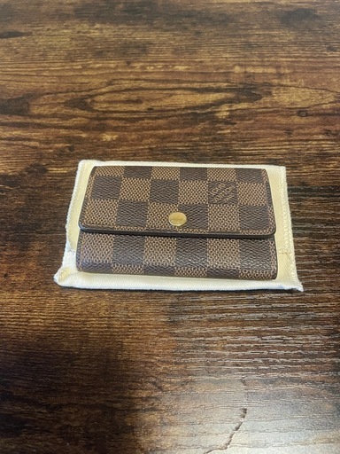 ルイヴィトン　
キーケース