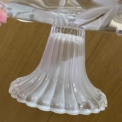 【比較的美品、中古品】２つセットフルーツやパーティーなどに！！ガラス食器棚の画像