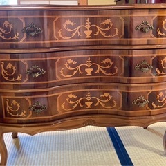 3段チェスト TAROCCO社製 象嵌 ｱﾝﾃｨｰｸ調輸入家具