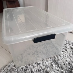 プラスチックケース