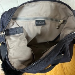 kipling ショルダーバック　ブランドの画像