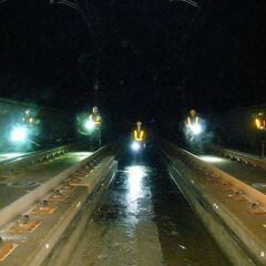 🔥高額求人🔥月給40万円可能💰夜勤で予定も立てやすい🗓️必要なのは運転免許だけ🚗【線路保守・点検】の画像