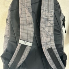 PUMA 大容量リュックサックの画像