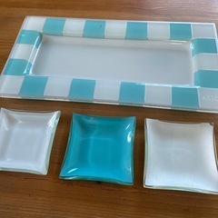 ALIOS　食器　大皿1枚　小皿3枚　セットの画像