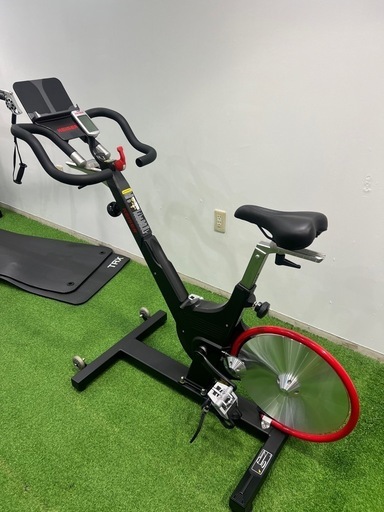 【カイザー/KEISER】 M3エアロバイク 定価約30万円