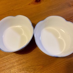 有田焼　鶴松作　中鉢　煮物鉢　２つセットの画像