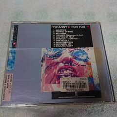 ♠　Tyranny For You Front 242 (フロント 242) 　1981年にDANIEL BRESSANUTTIとDIRK BERGENを中心に結成され、エレクトロニック・ボディ・ミュージック(EBM)の先駆者的存在としてインダストリアル/エレクトロニック・ミュージック勢に多大な影響を与えてきたバンド FRONT 242。 シングル『TRAGEDY >FOR YOU<』、『RHYTHM OF TIME』、『MIXED BY FEAR』を収録した5THアルバムの画像