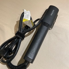 ストレートアイロン＆電気ブラシの画像